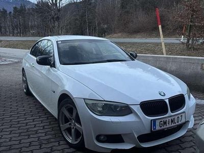 Gebraucht BMW 330 245 PS (180 kW) 2010 Coupé