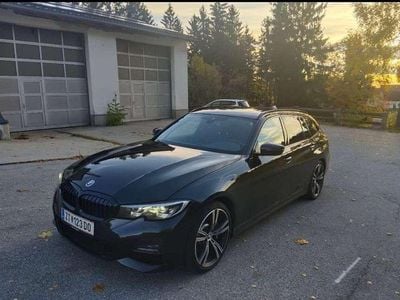 Gebraucht BMW 330 265 PS (194 kW) 2019 Kombi