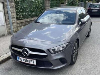 Gebraucht Mercedes A180 136 PS (100 kW) 2020 Grau Limousine