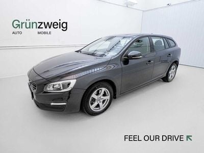 Gebraucht Volvo V60 Kinetic 150 PS (110 kW) 2016 Grau Kombi