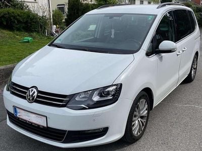 Weiß Gebraucht 2016 VW Sharan Business Van / Kleinbus | € 20.900 (Etwas zu teuer)