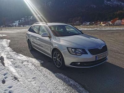 gebraucht Skoda Superb Combi Elegance Business 2,0 TDI