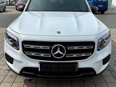 Mercedes GLB200