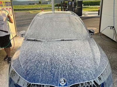 Blau Gebraucht 2021 Skoda Octavia RS Kombi | € 32.000 (Teuer)