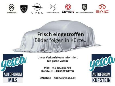 Blau Gebraucht 2018 Citroën Berlingo XTR Van / Kleinbus | € 10.990