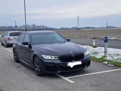 Gebraucht BMW 530e M Sport 292 PS (214 kW) 2022 Grau Limousine