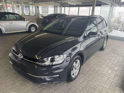 Grau Gebraucht 2019 VW Golf VII Comfortline Kombi | € 15.890 (Fairer Preis)