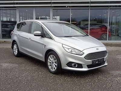 Silber Gebraucht 2018 Ford S-MAX Titanium Van / Kleinbus | € 18.990 (Fairer Preis)