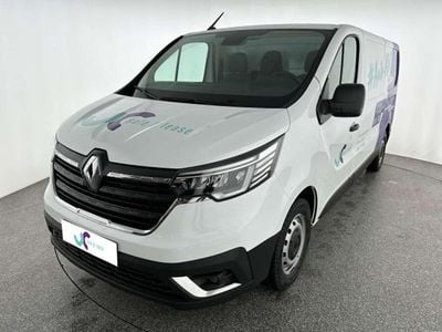 Weiß Gebraucht 2023 Renault Trafic Komfort Van / Kleinbus | € 26.890 (Fairer Preis)