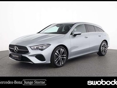 Silber Gebraucht 2025 Mercedes CLA180 Shooting Brake Kombi | € 41.830