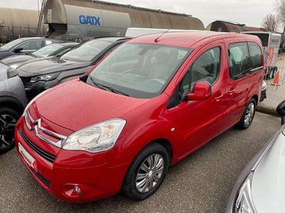 Rot Gebraucht 2011 Citroën Berlingo Van / Kleinbus | € 7.990