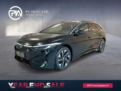 Schwarz metallic Neu 2025 VW ID.7 Pro Kombi | € 51.490 (Guter Preis)