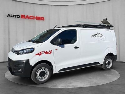 Weiß Gebraucht 2024 Citroën Jumpy Comfort Van / Kleinbus | € 42.990
