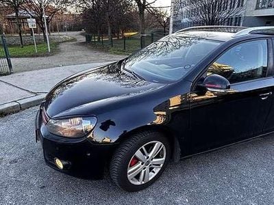 Gebraucht VW Golf VII Highline 105 PS (77 kW) 2012 Kombi