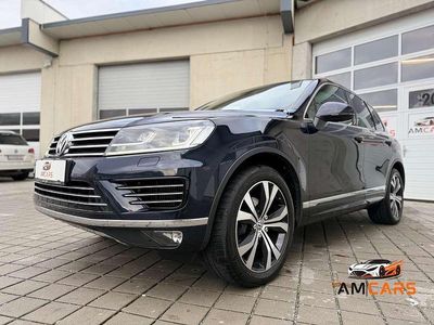 Blau Gebraucht 2015 VW Touareg Terrain Tech SUV | € 18.900 (Etwas zu teuer)