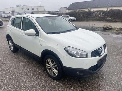 Gebraucht Nissan Qashqai Acenta 150 PS (110 kW) 2011 Weiß SUV