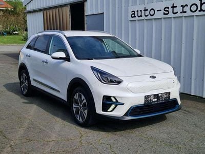 Weiß Gebraucht 2020 Kia e-Niro Gold SUV | € 19.600 (Etwas zu teuer)