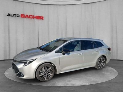 Silber Gebraucht 2025 Toyota Corolla Active Kombi | € 31.990 (Teuer)