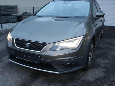 Braun Gebraucht 2015 Seat Leon X-Perience 4Drive Kombi | € 7.900