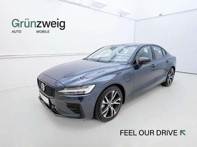 Blau Gebraucht 2024 Volvo S60 Plus Limousine | € 37.900