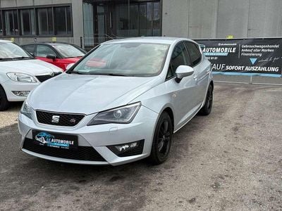 Grau Gebraucht 2015 Seat Ibiza FR Limousine | € 6.990 (Fairer Preis)