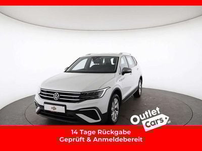 Weiss normal Gebraucht 2022 VW Tiguan Allspace Life SUV | € 32.990 (Fairer Preis)