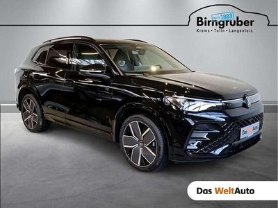 Neu VW Tiguan Sport 150 PS (110 kW) 2025 Schwarz  metallic SUV