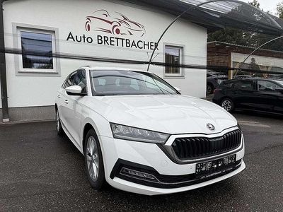 Weiß Gebraucht 2023 Skoda Octavia Style Kombi | € 21.990 (Fairer Preis)