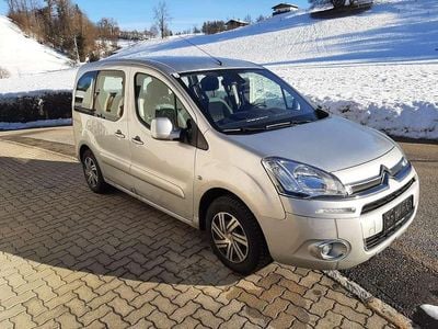 Grau Gebraucht 2013 Citroën Berlingo XTR Van / Kleinbus | € 4.800 (Fairer Preis)
