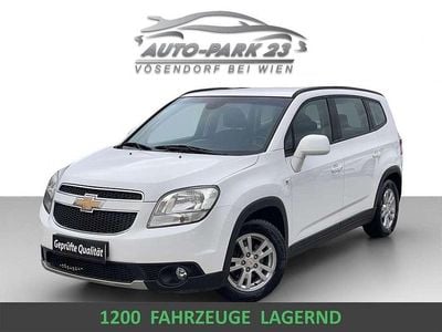 Weiß Gebraucht 2012 Chevrolet Orlando Van / Kleinbus | € 7.999