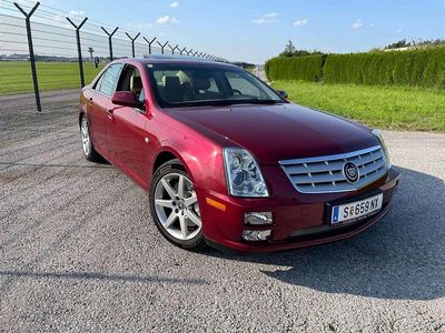 Rot Gebraucht 2006 Cadillac STS Limousine | € 15.500