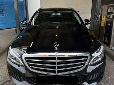 Schwarz Gebraucht 2015 Mercedes C200 Kombi | € 14.000 (Etwas zu teuer)