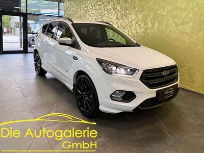 Weiß Gebraucht 2018 Ford Kuga ST-Line SUV | € 21.990 (Etwas zu teuer)