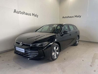 Schwarz metallic Gebraucht 2024 VW Passat Business Kombi | € 35.999 (Teuer)