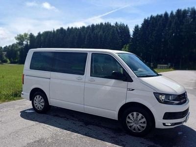 Weiß Gebraucht 2016 VW Multivan Edition Van | € 29.990 (Teuer)