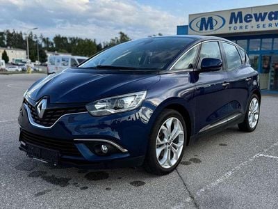 Blau Gebraucht 2017 Renault Scénic Intens Van / Kleinbus | € 11.990