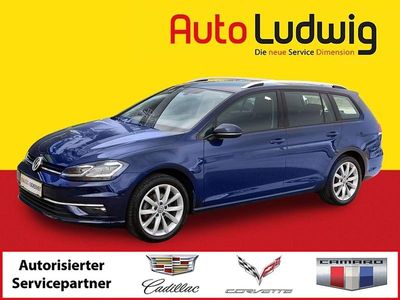 Blau Gebraucht 2018 VW Golf VII Comfortline Kombi | € 12.740 (Etwas zu teuer)