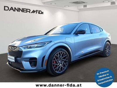 Blau Gebraucht 2022 Ford Mustang Mach-E GT SUV | € 39.980