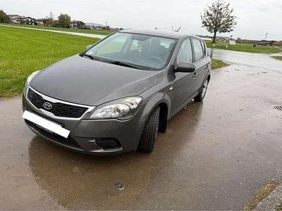Gebraucht 2011 Kia Ceed Kleinwagen | € 3.000 (Superpreis)