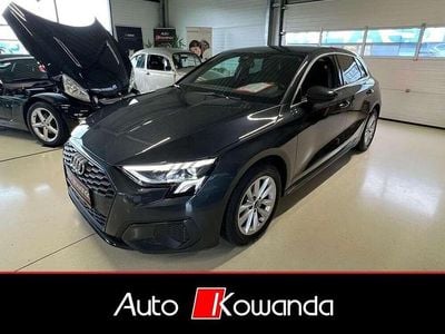 Grau Gebraucht 2024 Audi A3 Sport Limousine | € 23.990 (Fairer Preis)