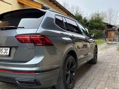 gebraucht VW Tiguan Allspace 20 TSI ACT 4Motion DSG R-Line