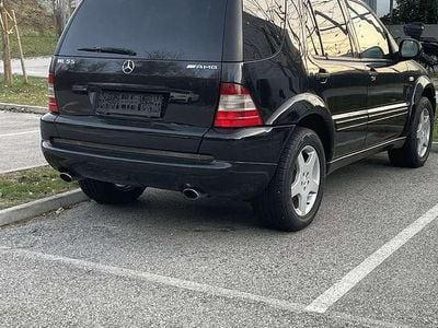 Schwarz Gebraucht 2001 Mercedes ML55 AMG AMG SUV | € 14.500