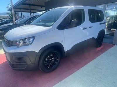 Weiß Gebraucht 2023 Peugeot Rifter Active Van / Kleinbus | € 25.990 (Etwas zu teuer)