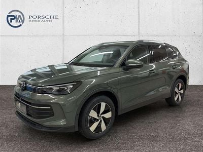 Neu VW Tiguan 150 PS (110 kW) 2025 Mittelgrün metallic SUV