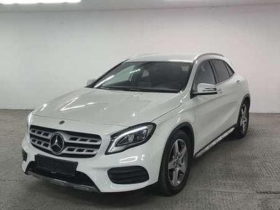 Gebraucht Mercedes GLA180 AMG line 122 PS (89 kW) 2018 Weiß SUV
