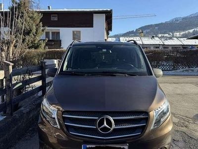 Gebraucht Mercedes Vito 136 PS (100 kW) 2019 Braun Van