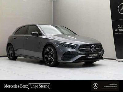 Grau Gebraucht 2023 Mercedes A180 Night Limousine | € 36.900 (Teuer)