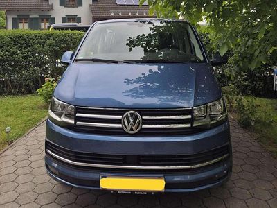 Blau Gebraucht 2017 VW Multivan Highline Van | € 46.500