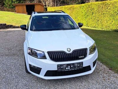 gebraucht Skoda Octavia Combi RS 2,0 TDI Green tec DSG