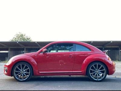 Rot Gebraucht 2016 VW Beetle Sport Limousine | € 20.000 (Teuer)